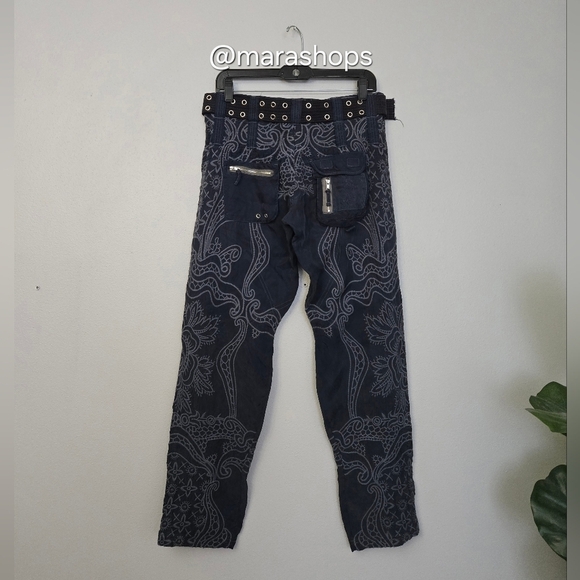 Johnny Was Embroidered Cargo Navy Pants - Picture 4 of 8